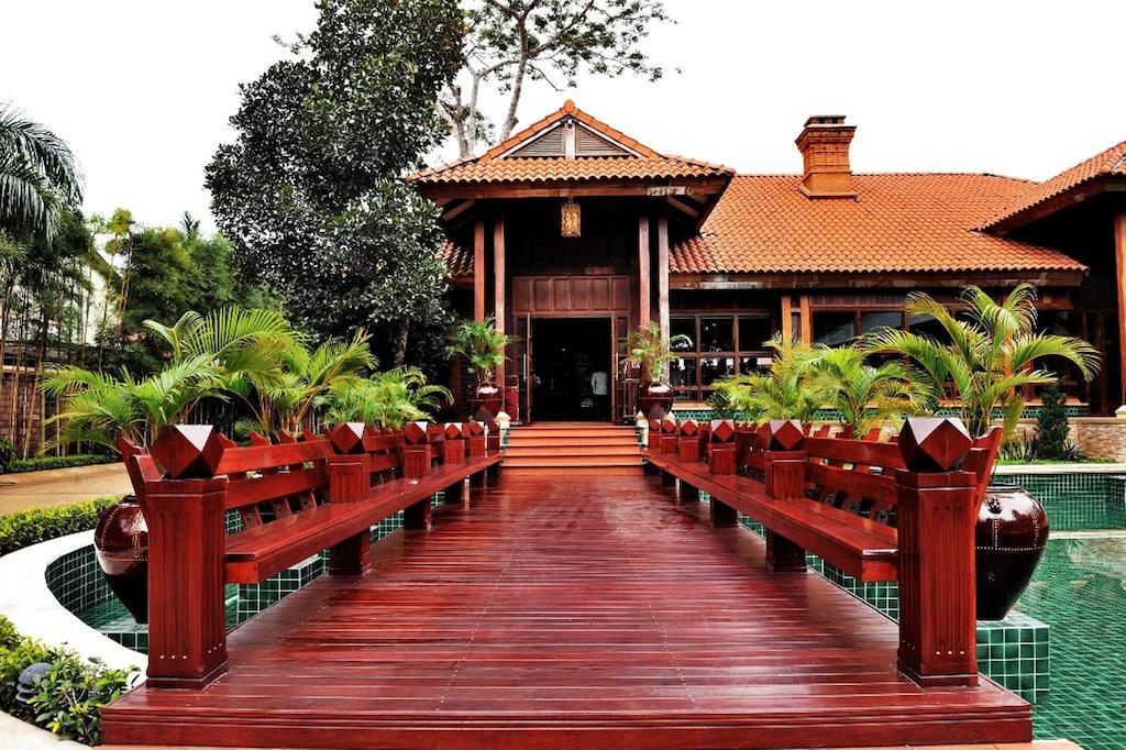 Hotel Pyin Oo Lwin Esterno foto